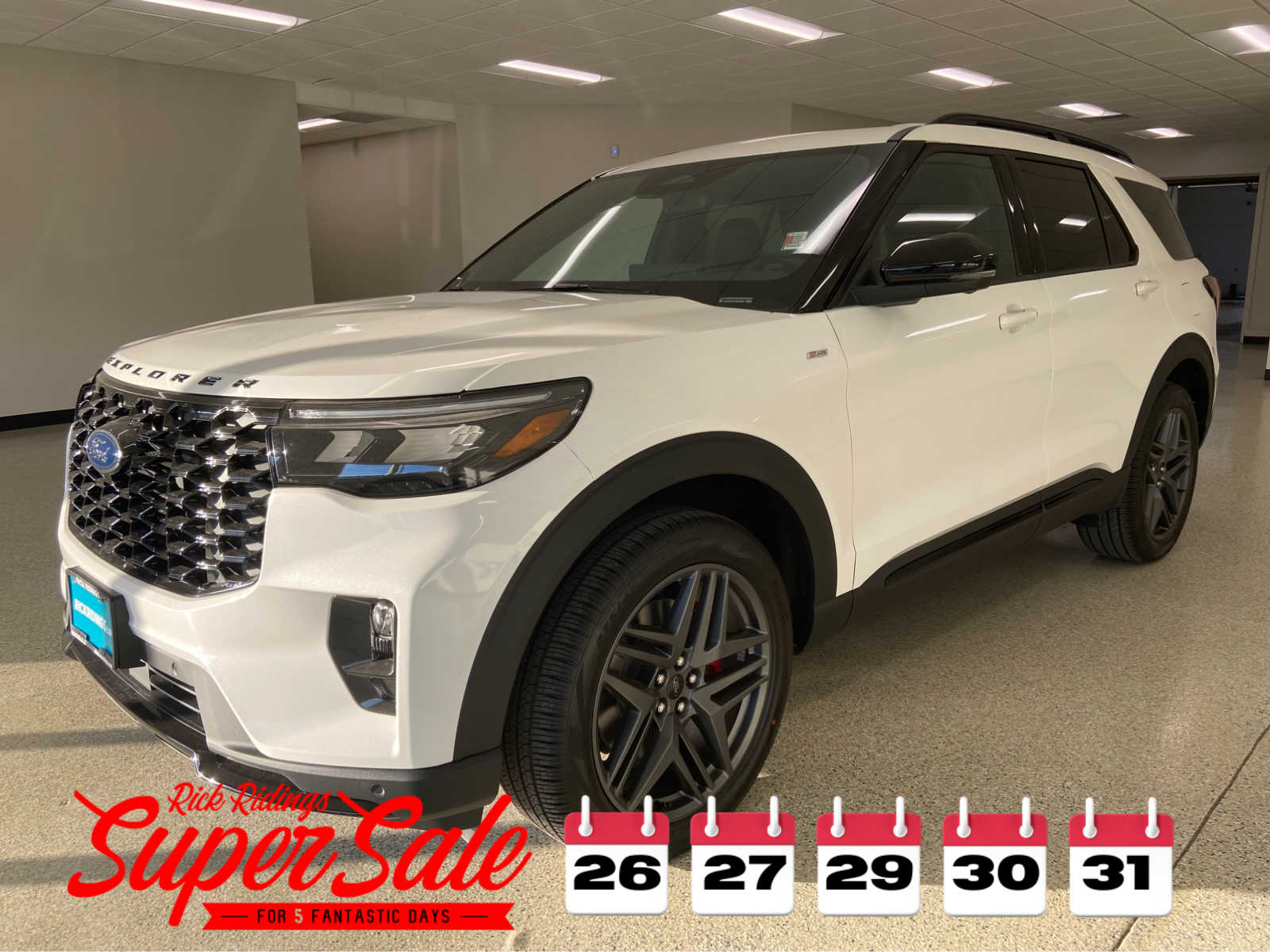 2026 Ford Explorer ST-LINE's photo