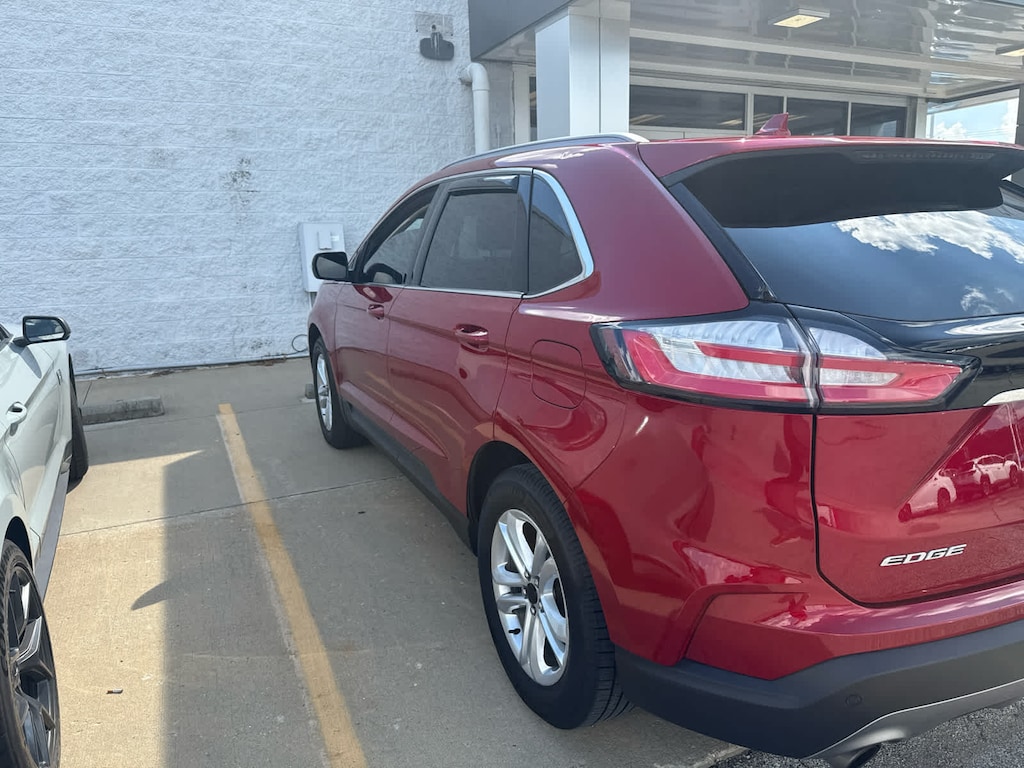 Used 2020 Ford Edge SEL AWD