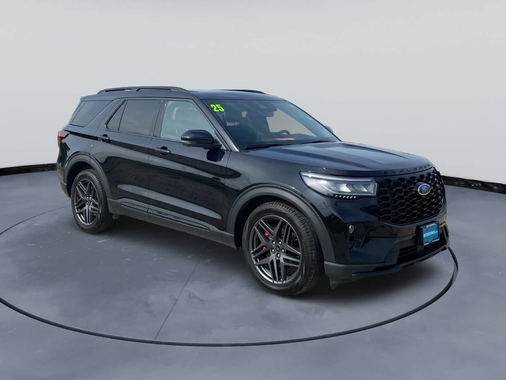 Used 2025 Ford Explorer ST 4WD