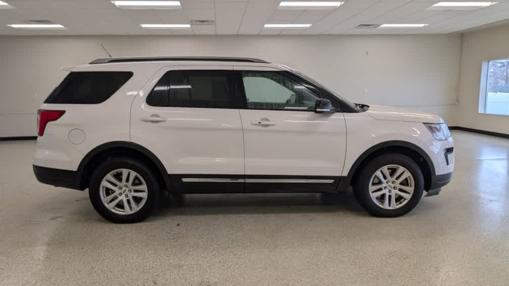 Used 2018 Ford Explorer XLT 4WD