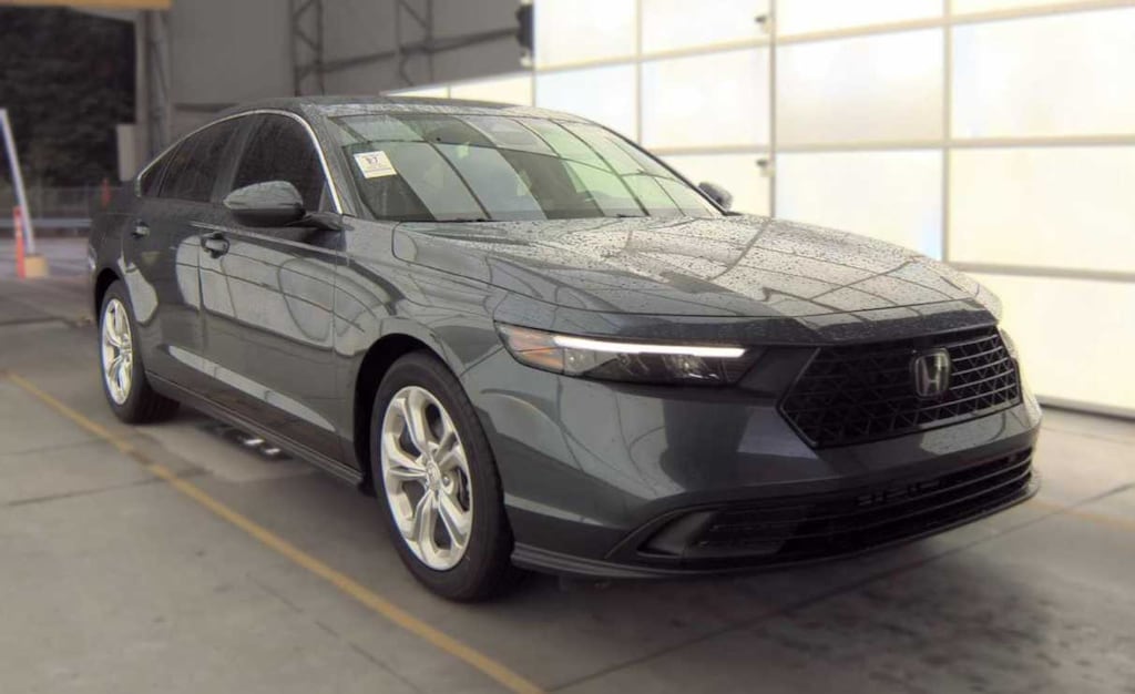 Used 2025 Honda Accord LX CVT