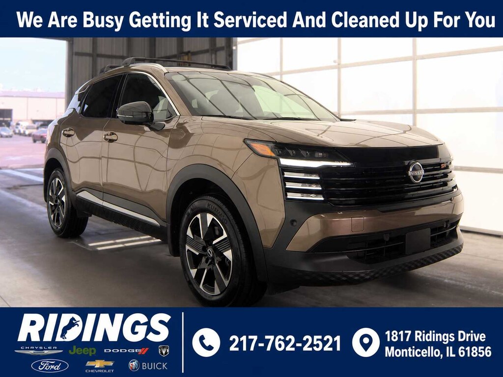 Used 2026 Nissan Kicks SR FWD