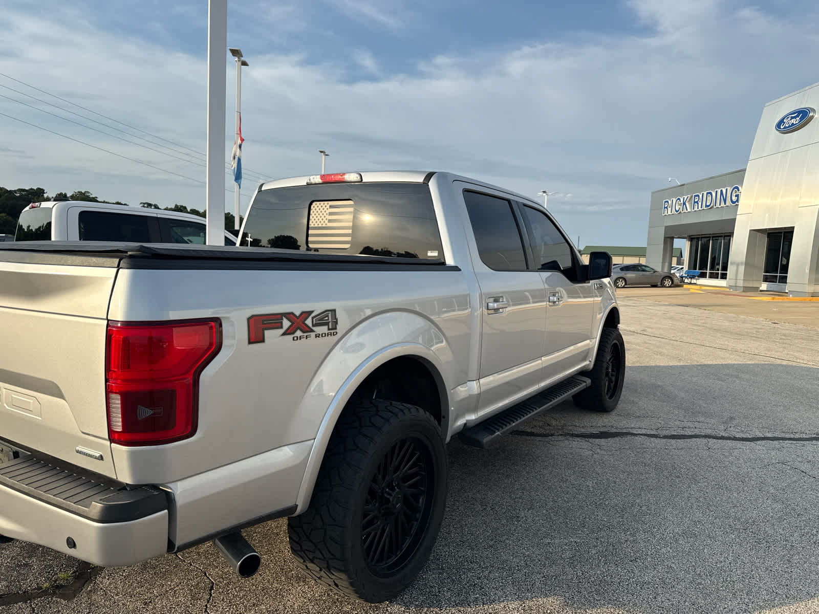 Used 2018 Ford F-150 Lariat 4WD Supercrew 5.5 Box 4WD SuperCrew 5.5 Box
