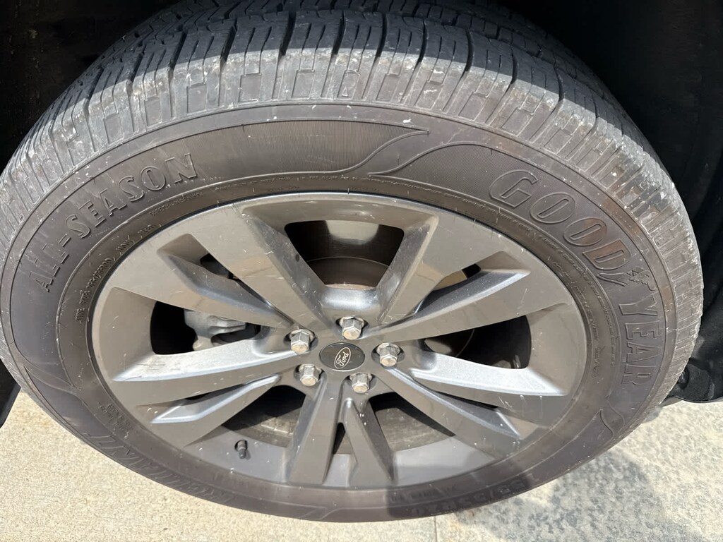 Used 2021 Ford Explorer XLT 4WD