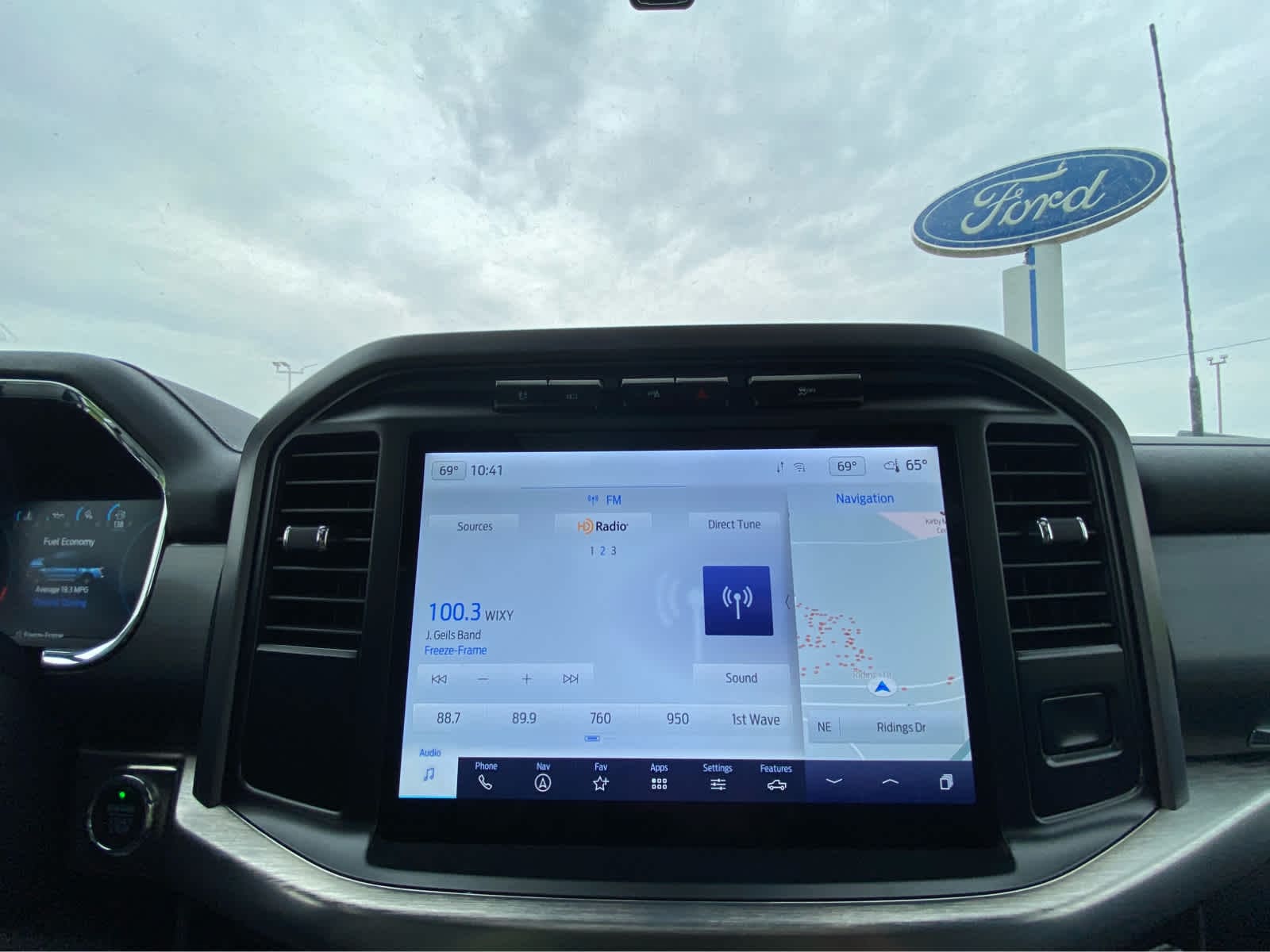 2023 Ford F-150 Lariat - Photo 28