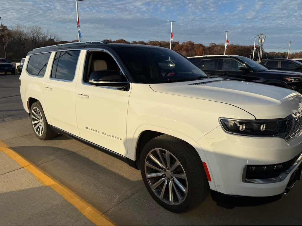 Used 2024 Jeep Grand Wagoneer L 4x4