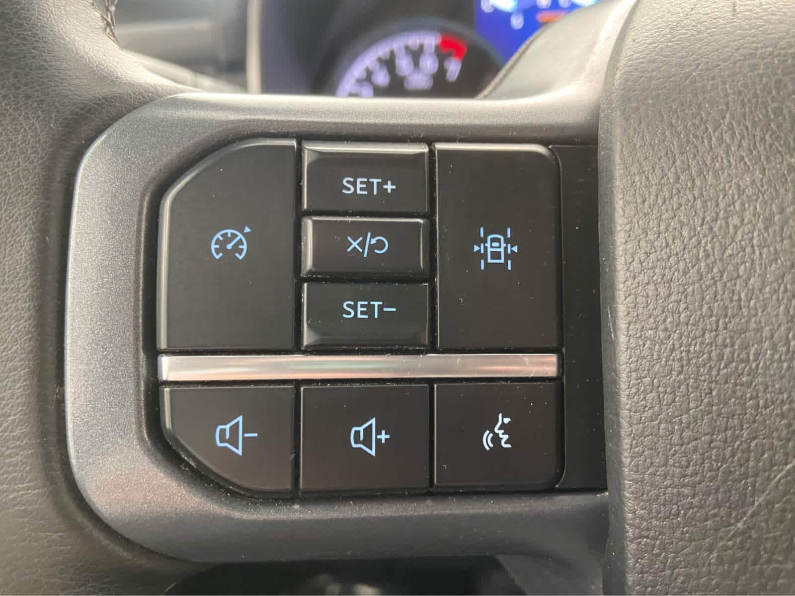 2023 Ford F-150 XLT - Photo 23