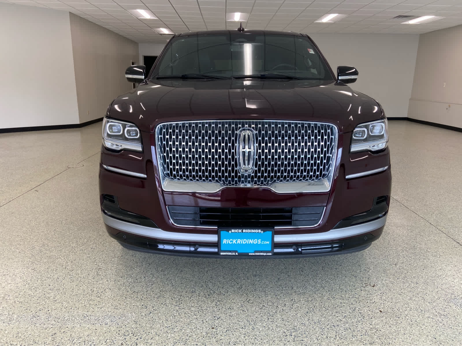 2024 Lincoln Navigator L Reserve photo 2