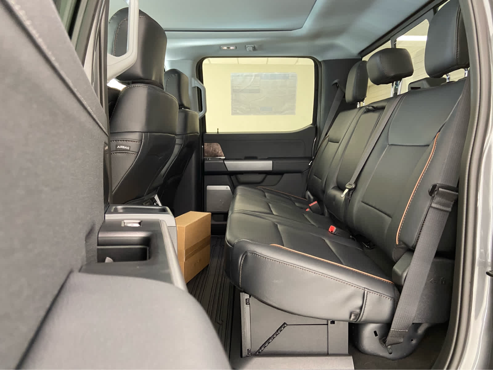 2026 Ford F-250 Super Duty Lariat - Photo 12