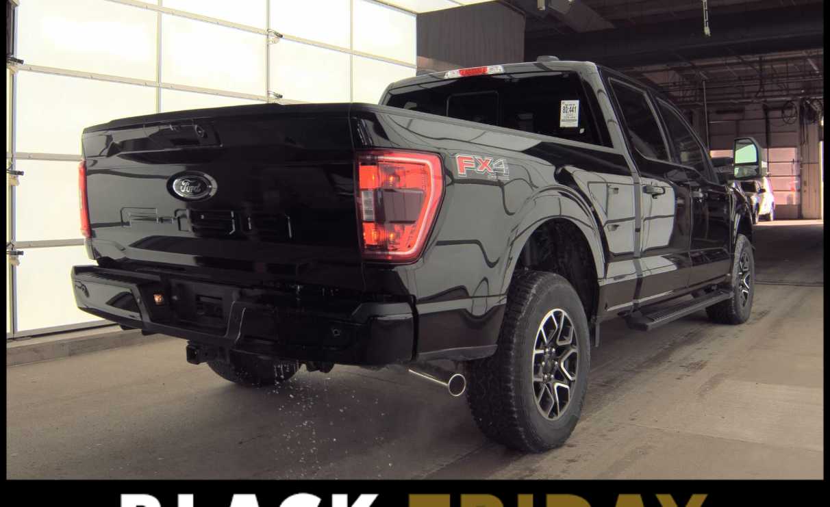 2023 Ford F-150 XLT photo 4