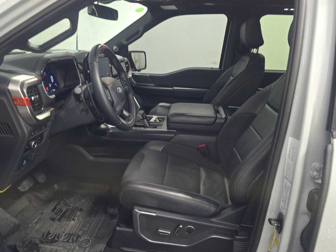 2023 Ford F-150 Raptor - Photo 9