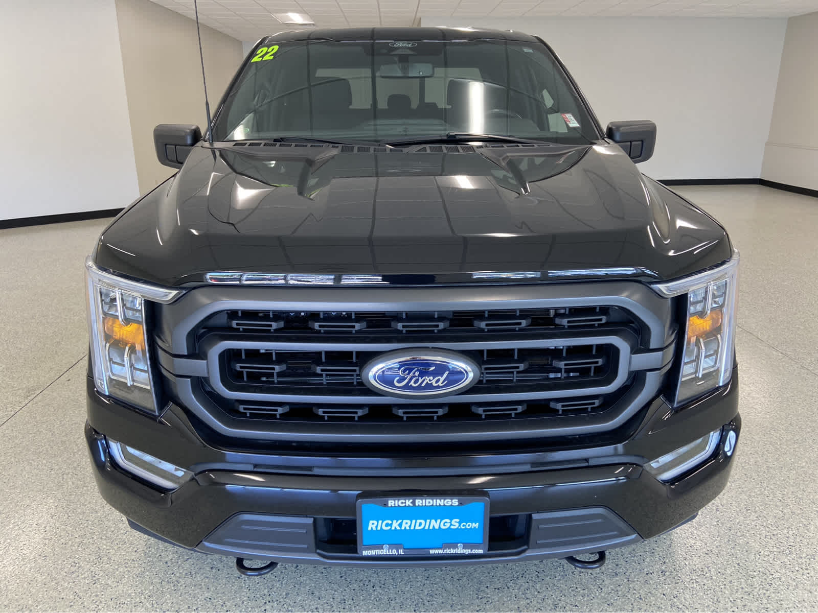 Used 2022 Ford F-150 XLT with VIN 1FTFW1E8XNFB22219 for sale in Monticello, IL