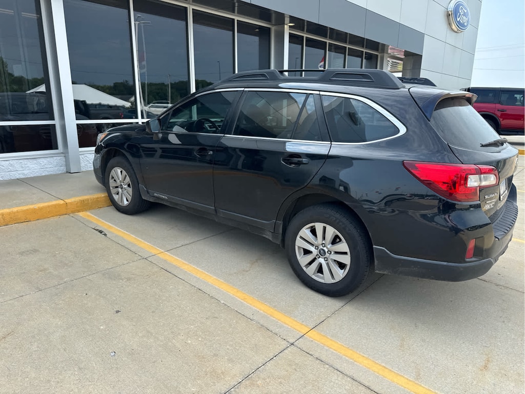 Used 2017 Subaru Outback 2.5i