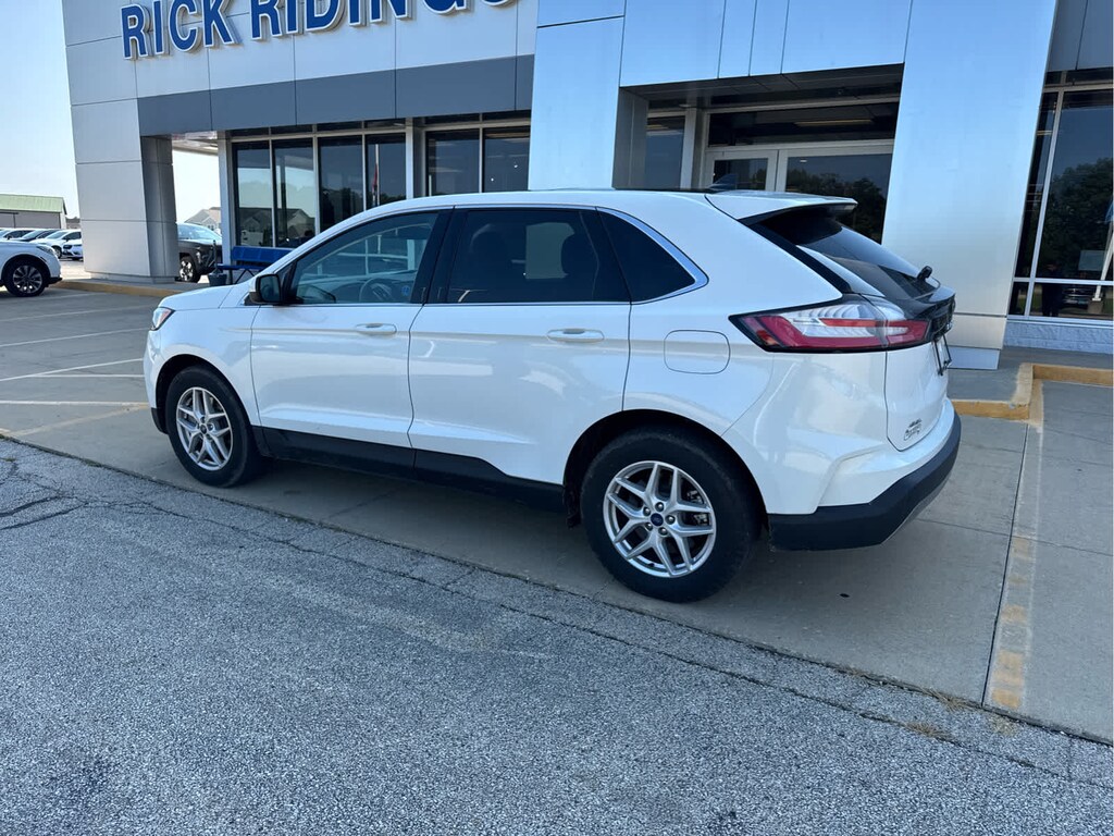 Used 2022 Ford Edge SEL AWD