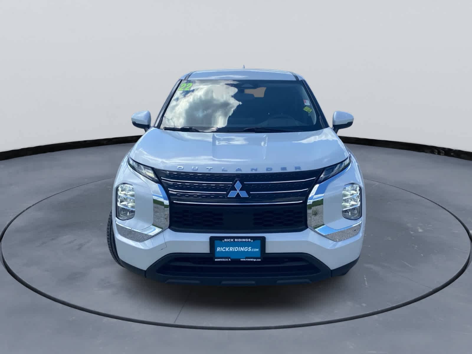 Used 2022 Mitsubishi Outlander ES with VIN JA4J3TA85NZ068471 for sale in Monticello, IL