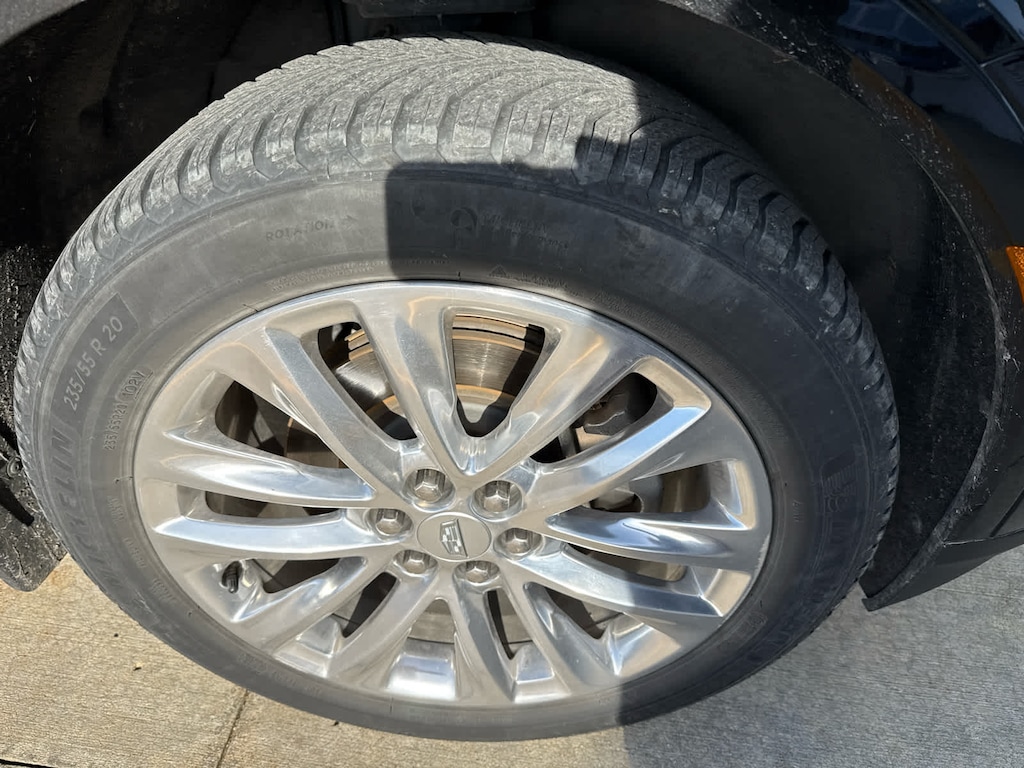 Used 2019 CADILLAC XT5 Premium Luxury FWD