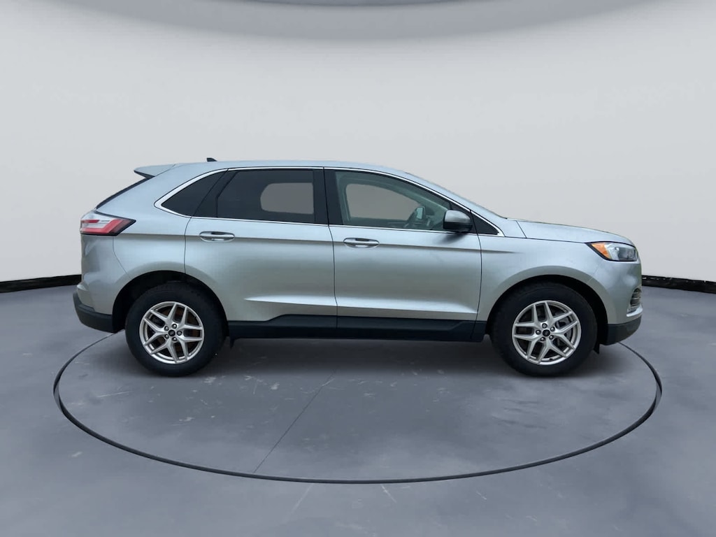 Used 2023 Ford Edge SEL AWD