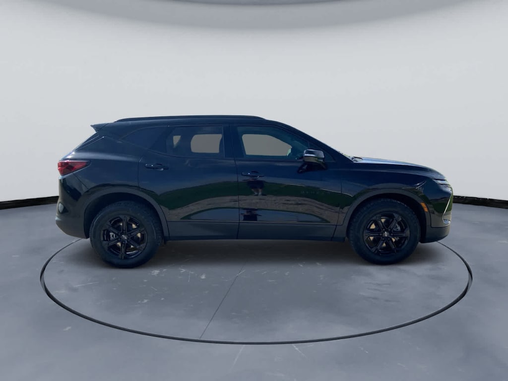 Used 2023 Chevrolet Blazer LT AWD