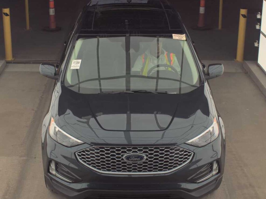 Used 2024 Ford Edge SEL AWD