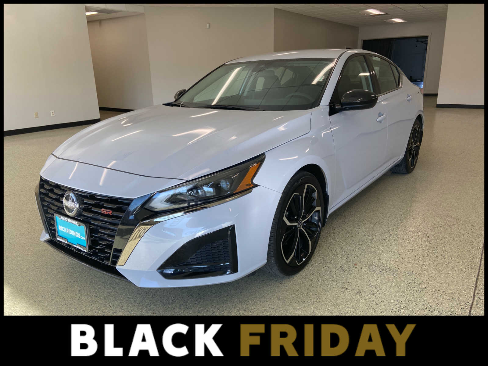 2024 Nissan Altima SR