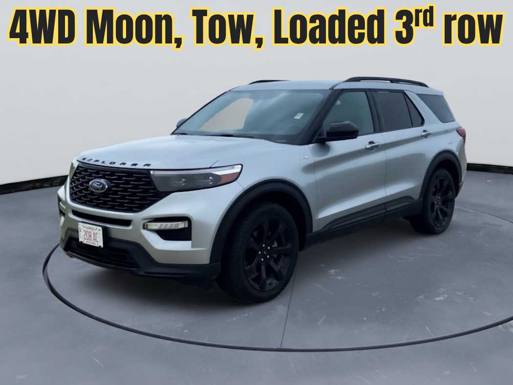 2023 Ford Explorer ST-LINE 4WD's photo
