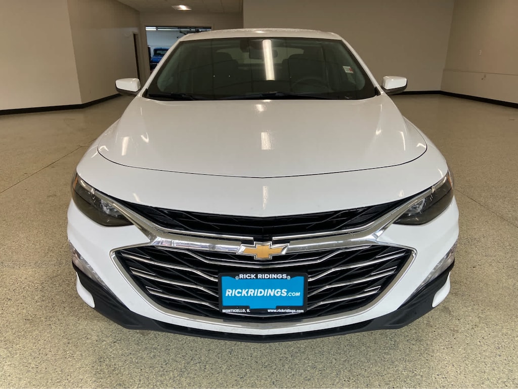 Used 2024 Chevrolet Malibu LT Sdn