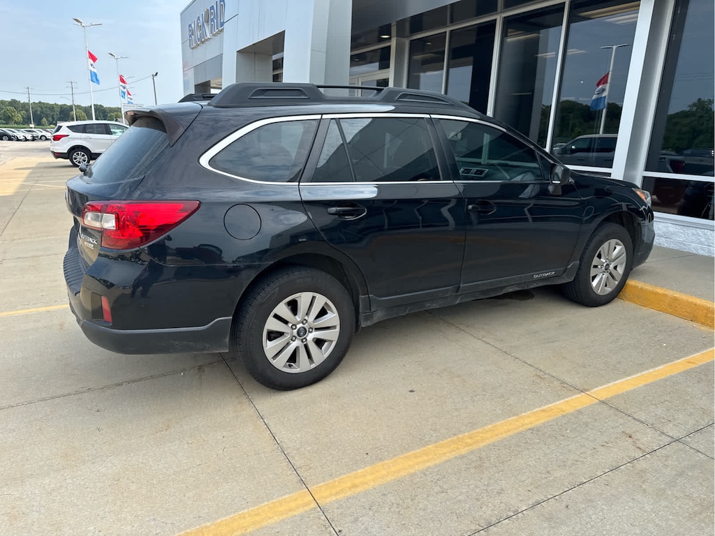Used 2017 Subaru Outback 2.5i