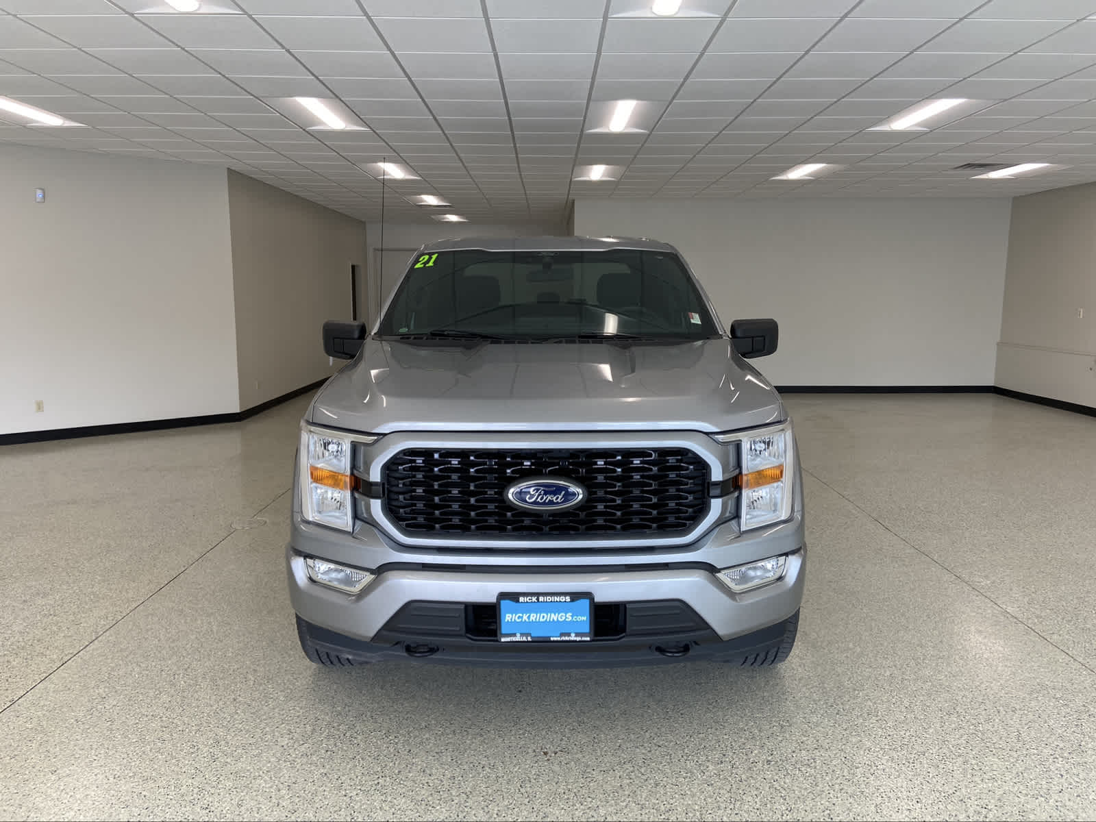 Used 2021 Ford F-150 XL with VIN 1FTEW1EP2MFA47078 for sale in Monticello, IL