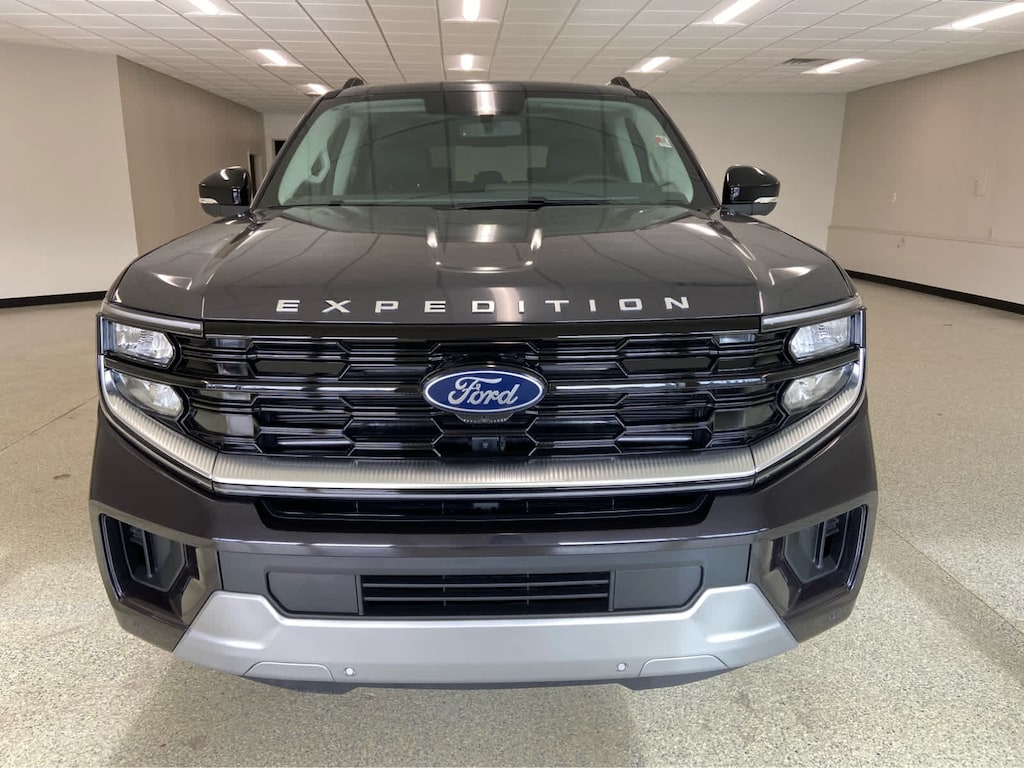 New 2025 Ford Expedition Max Platinum 4x4