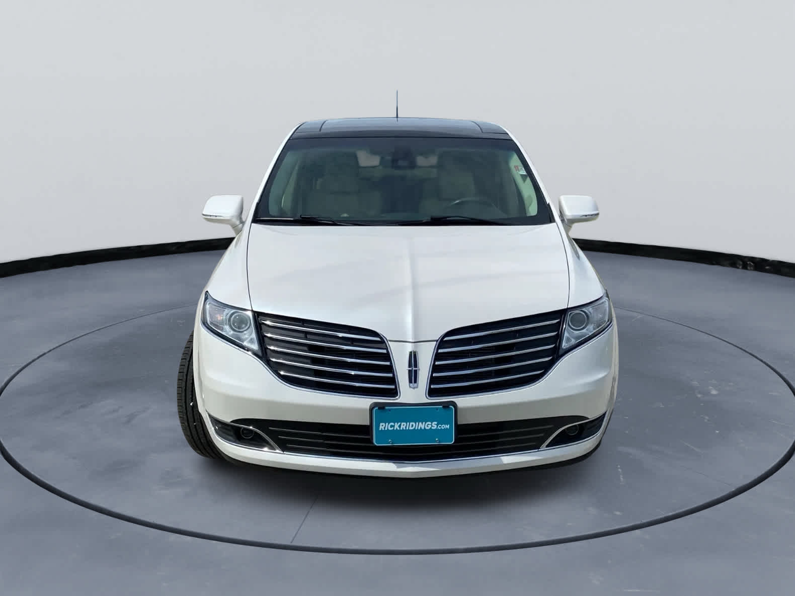 2017 Lincoln MKT 3.5 EcoBoost AWD's photo