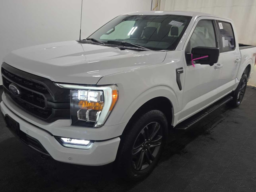 Used 2023 Ford F-150 XLT 4WD Supercrew 5.5 Box 4WD SuperCrew 5.5 Box