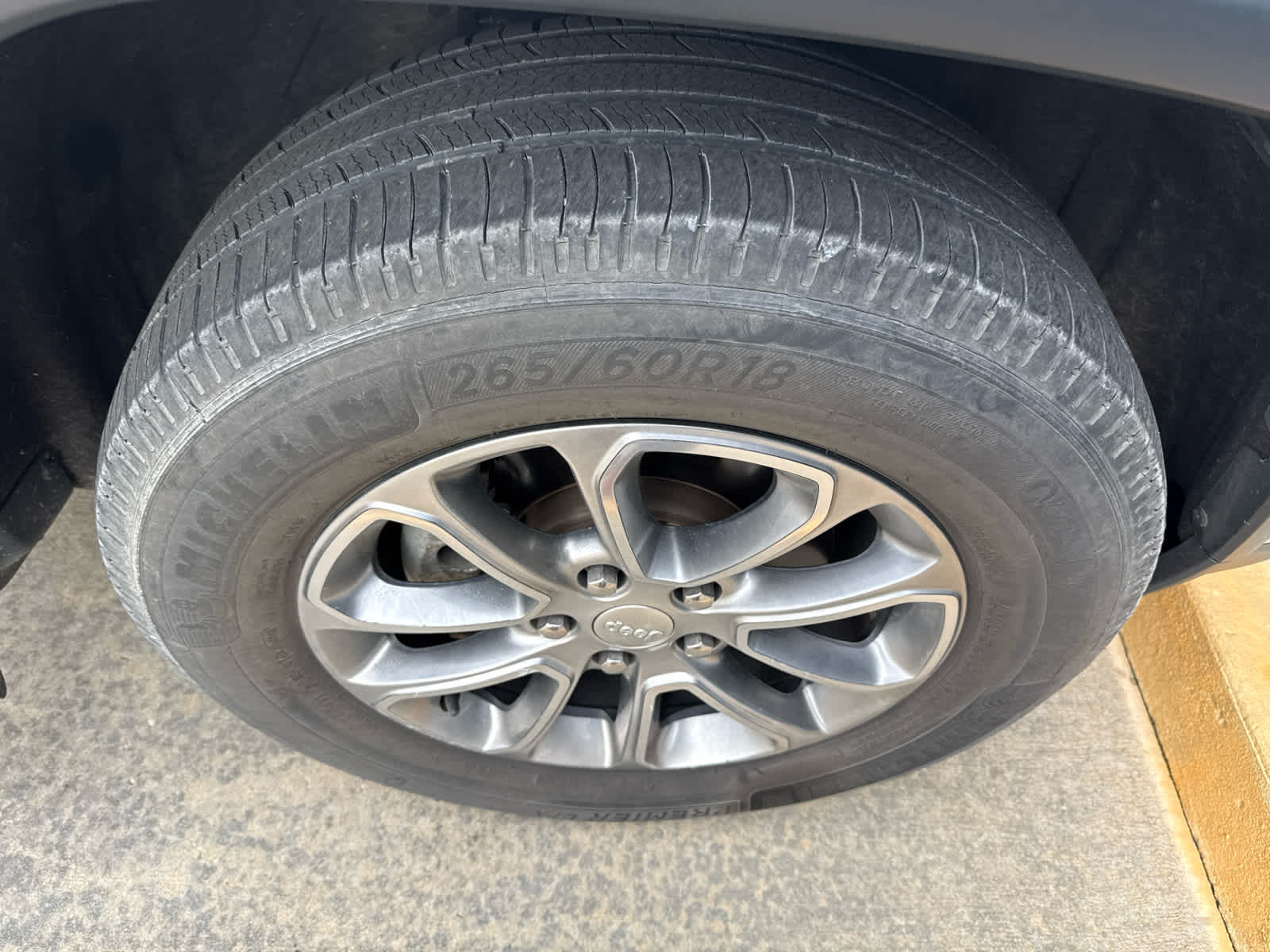 Used 2014 Jeep Grand Cherokee Limited 4WD