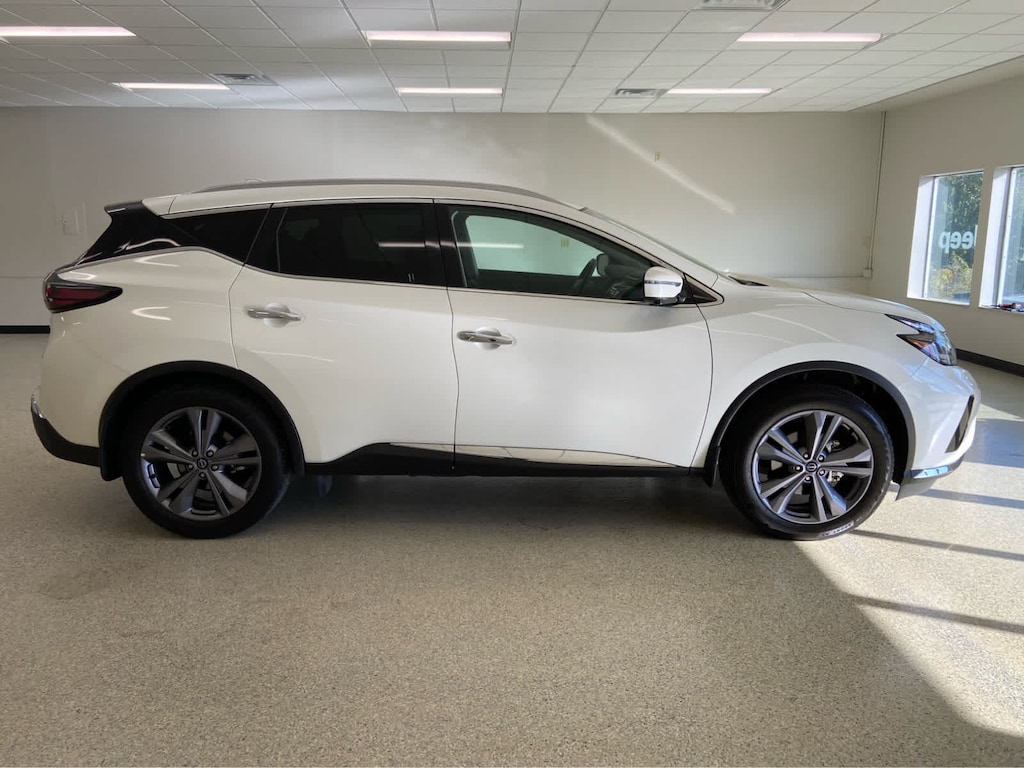 Used 2024 Nissan Murano Platinum AWD