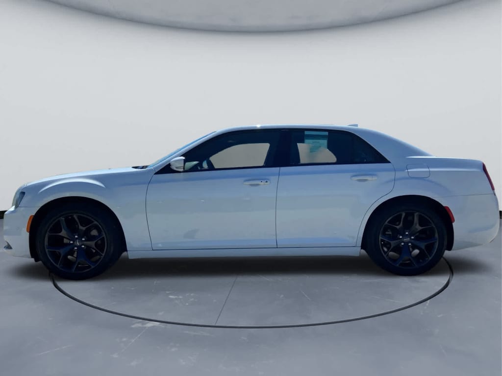 Used 2023 Chrysler 300 300S RWD