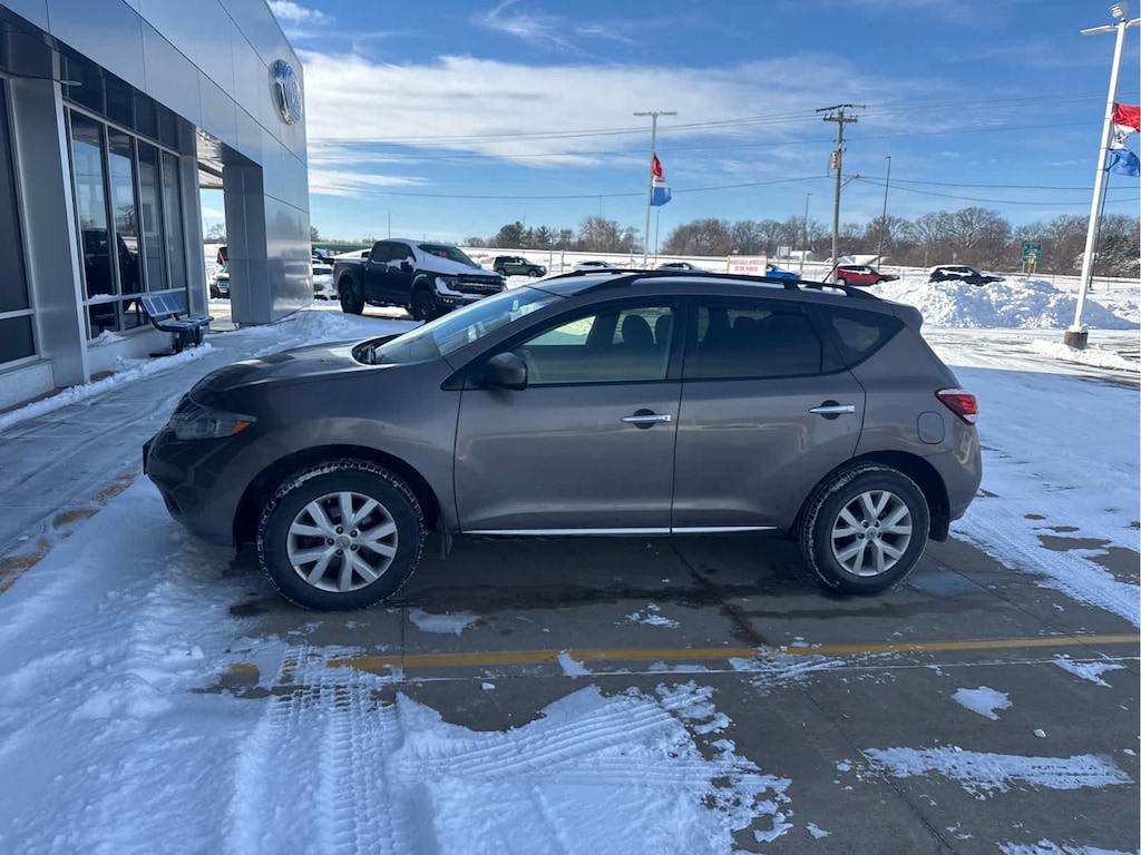Used 2013 Nissan Murano SV AWD