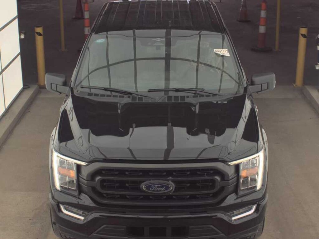 Used 2023 Ford F-150 XLT 4WD Supercrew 5.5 Box 4WD SuperCrew 5.5 Box