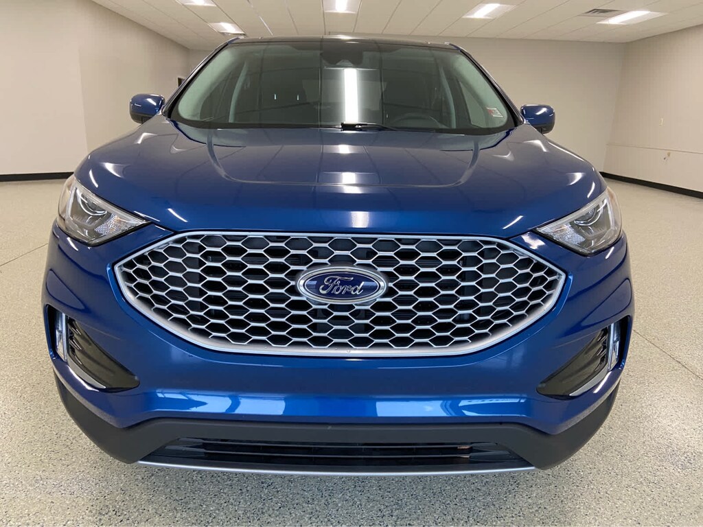 Used 2024 Ford Edge SEL AWD
