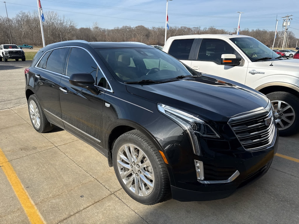 Used 2019 CADILLAC XT5 Premium Luxury FWD
