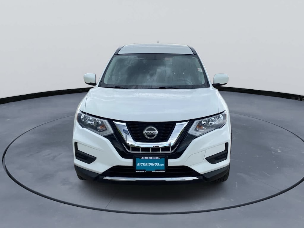 Used 2018 Nissan Rogue S AWD