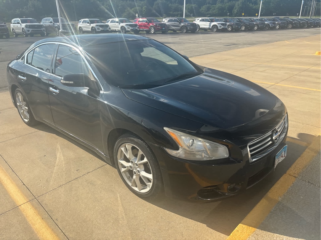 Used 2013 Nissan Maxima 3.5 SV w/Premium Pkg Sdn