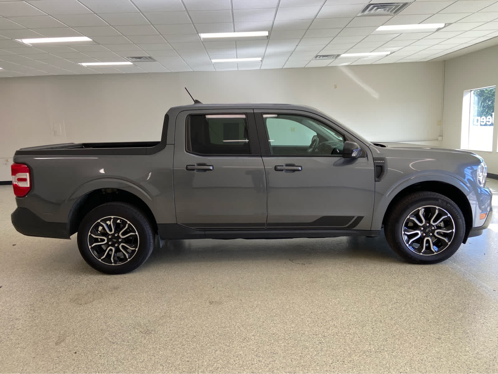 2022 Ford Maverick Lariat photo 4