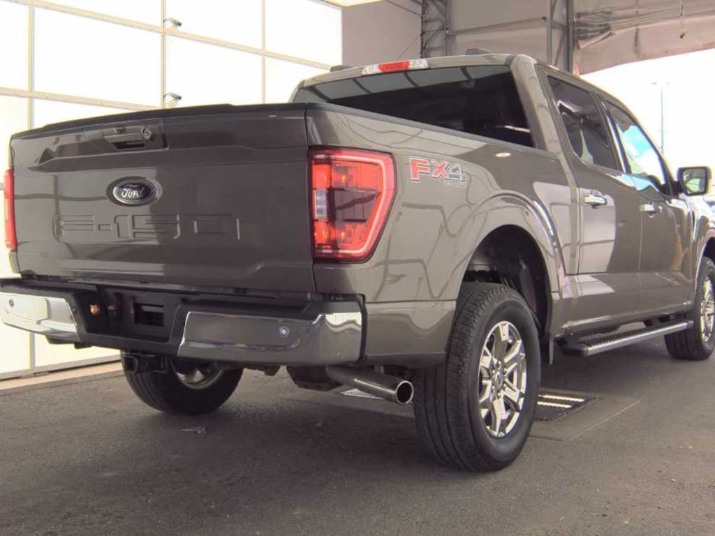 Used 2022 Ford F-150 XLT 4WD Supercrew 5.5 Box 4WD SuperCrew 5.5 Box