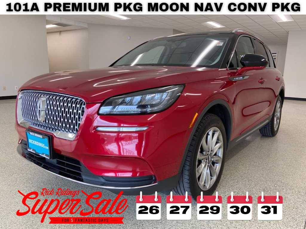 2022 Lincoln Corsair Base's photo