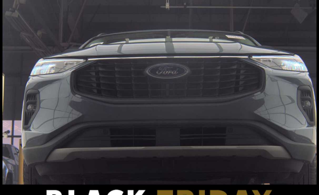 2025 Ford Escape photo 4