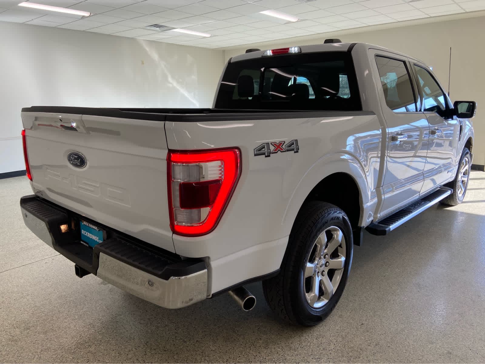 2023 Ford F-150 Lariat - Photo 7
