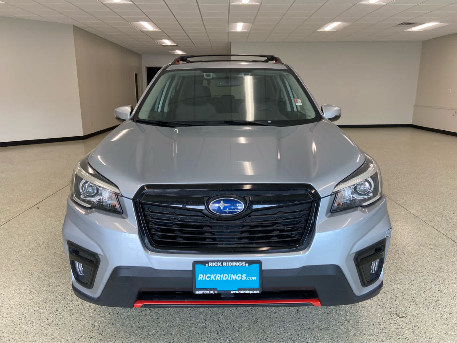 Used 2019 Subaru Forester Sport with VIN JF2SKAPC1KH582639 for sale in Monticello, IL