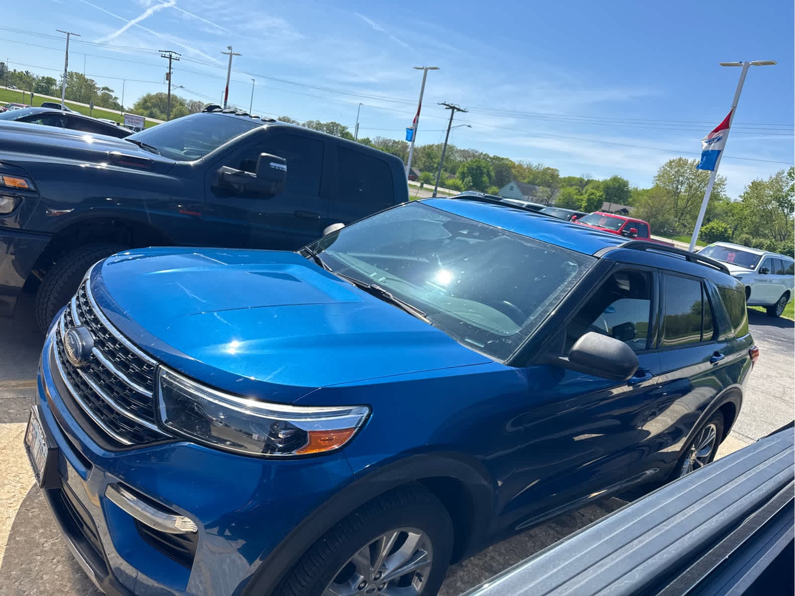 2020 Ford Explorer XLT 4WD's photo