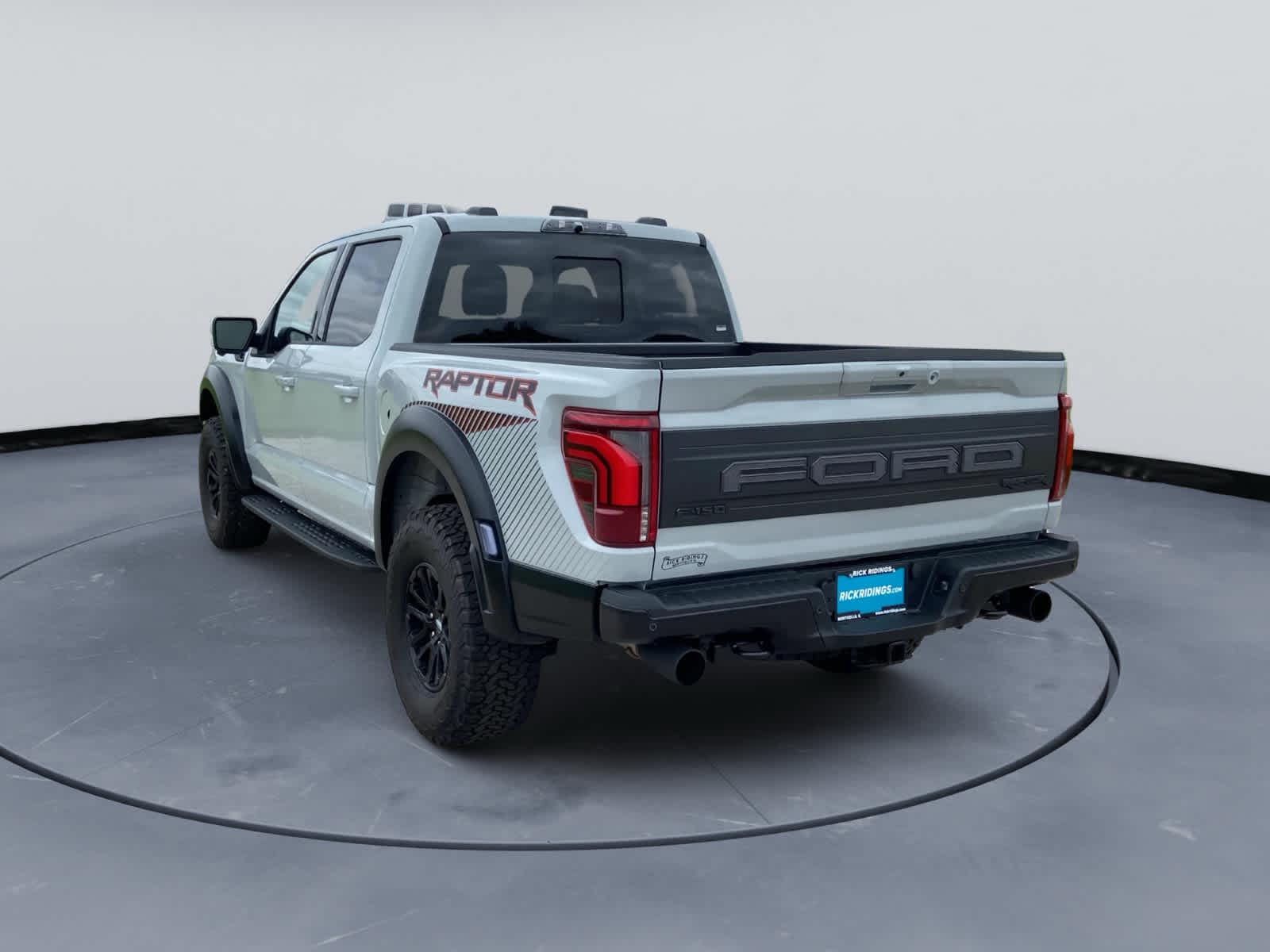 2026 Ford F-150 Raptor - Photo 8