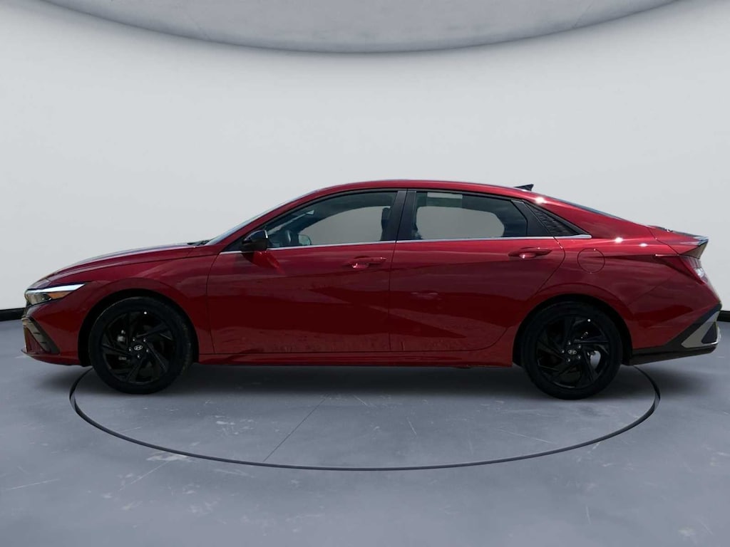 Used 2026 Hyundai Elantra SEL Sport Premium Sedan