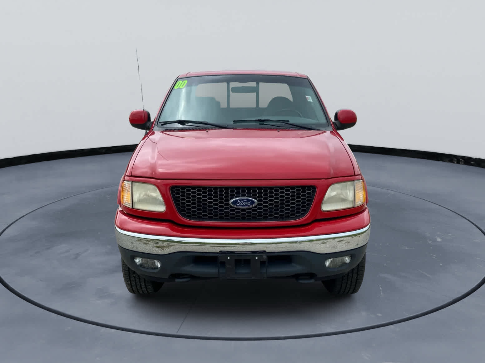 Used 2000 Ford F-150 XLT with VIN 1FTRX08L3YKA84834 for sale in Monticello, IL
